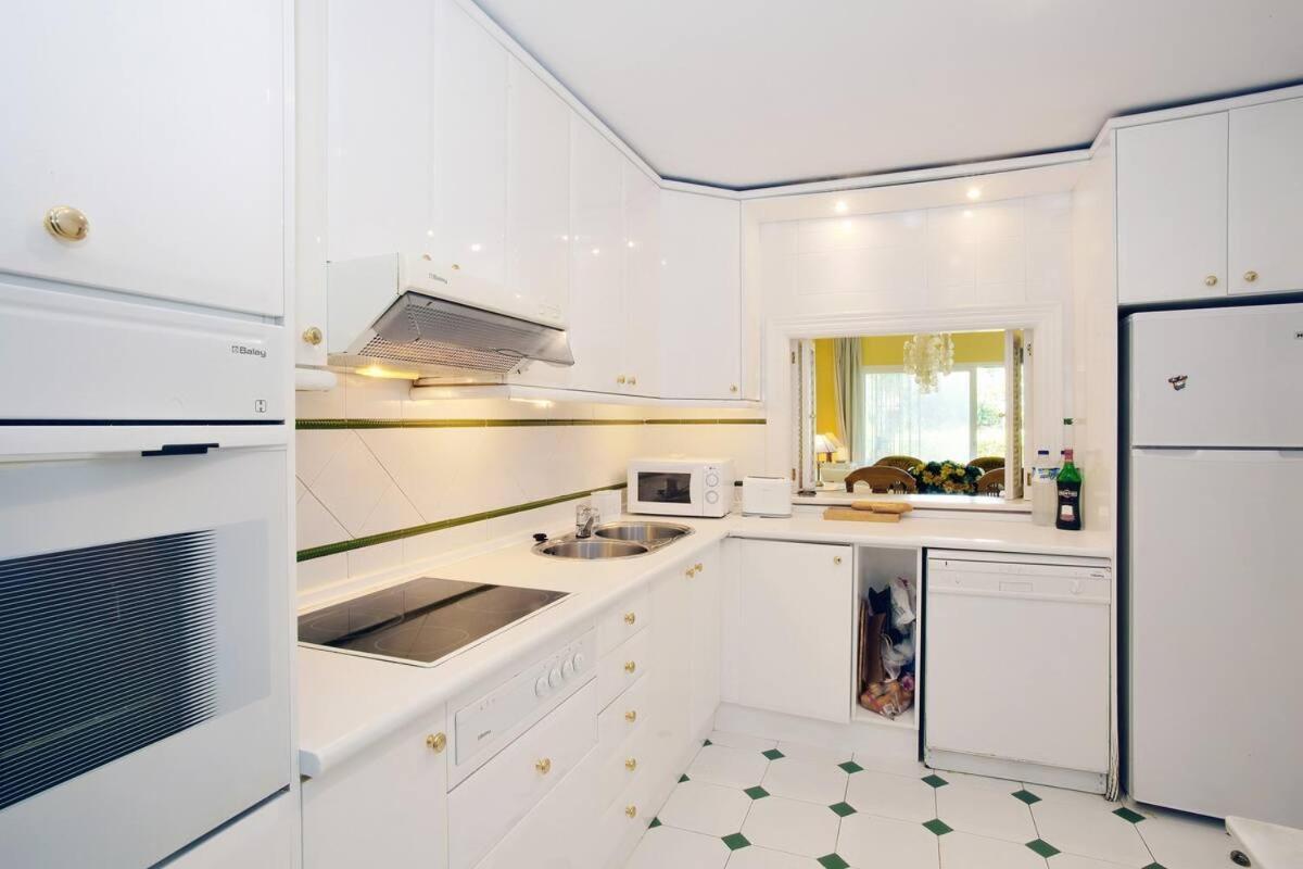Apartamento Entre Marbella Y Estepona Eksteriør billede